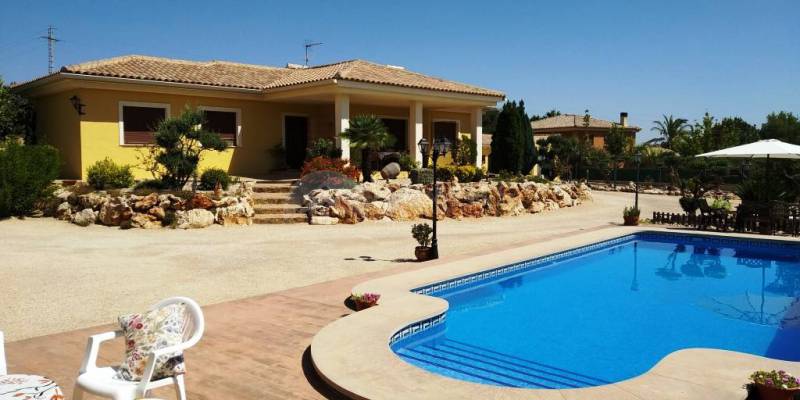 Villa for sale in Ontinyent 