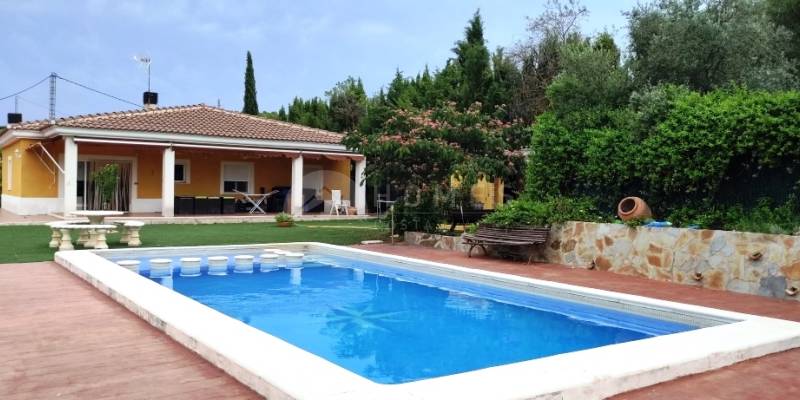 Your Dream Retreat: Country House for Sale in Benimarfull