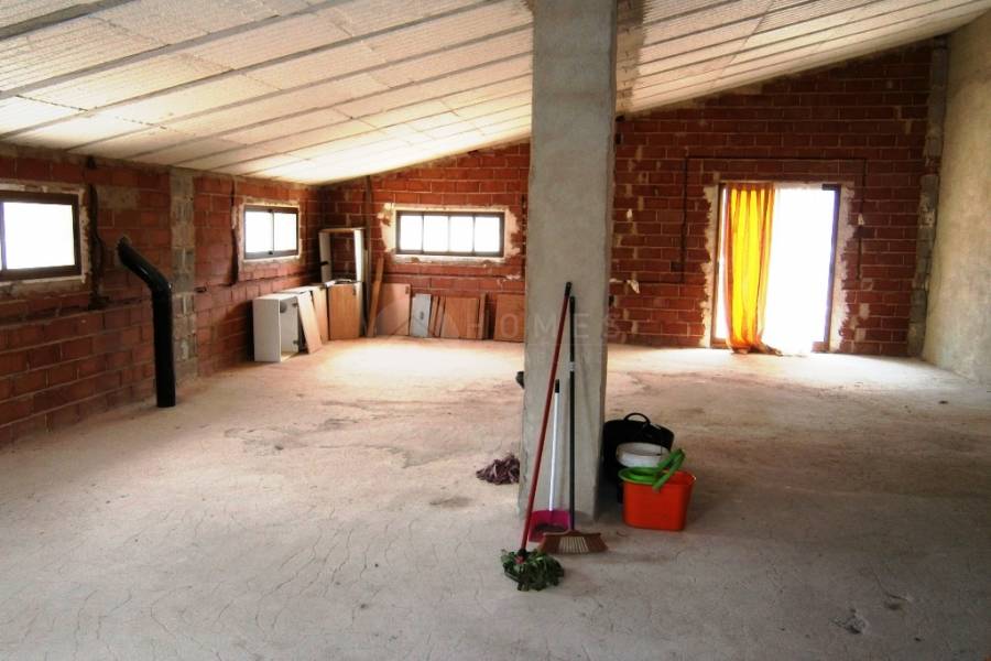 Venta - Finca - Alcoy