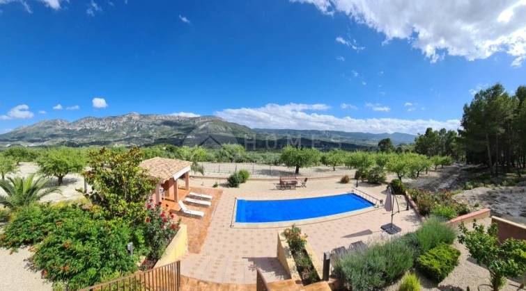 Villa - For sale - Balones - Balones