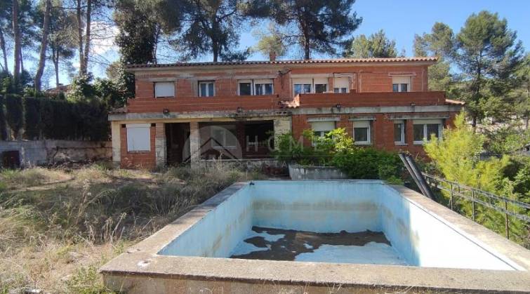 Villa - Te koop - Alcoy - Alcoy