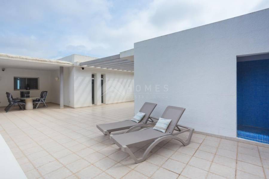 Venta - Chalet - Denia