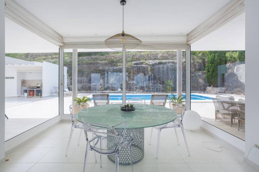 Venta - Chalet - Denia