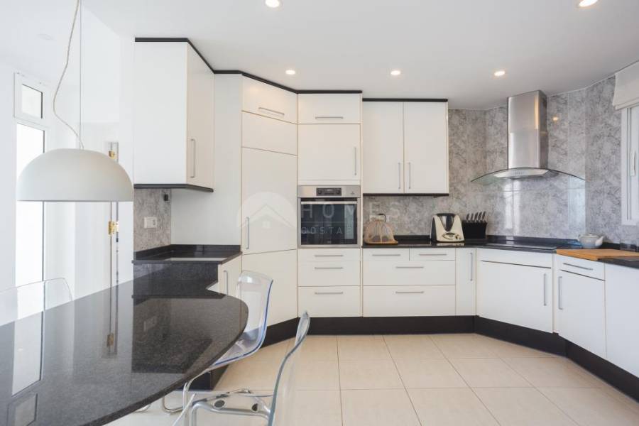Venta - Chalet - Denia