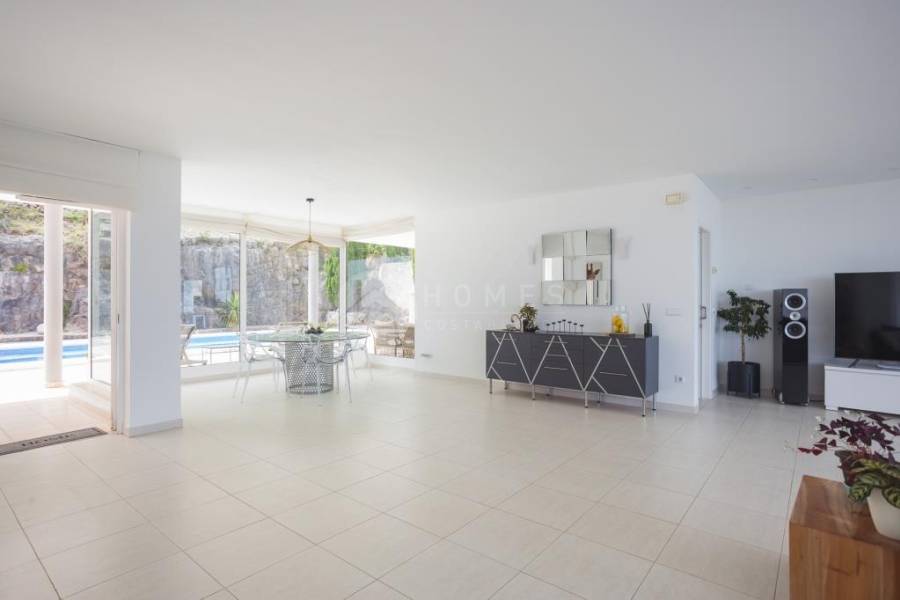 Venta - Chalet - Denia