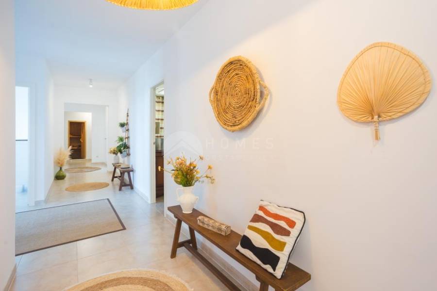 Venta - Chalet - Denia