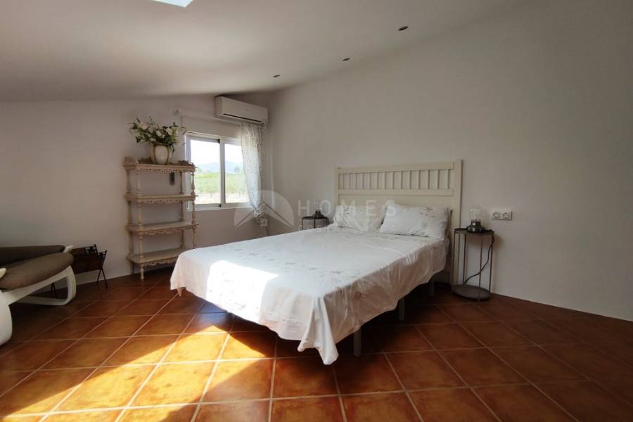 Venta - Casa de Campo - Millena