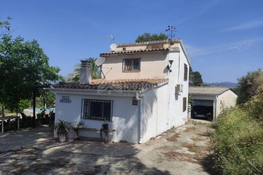 Venta - Casa de Campo - Benillup