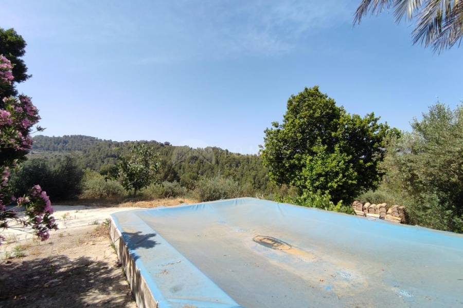 Venta - Casa de Campo - Benillup