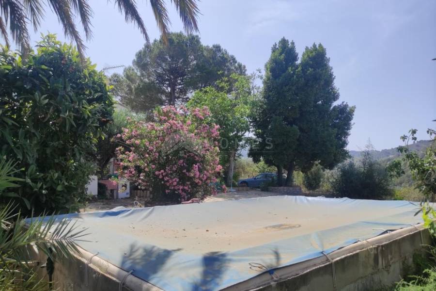 Venta - Casa de Campo - Benillup