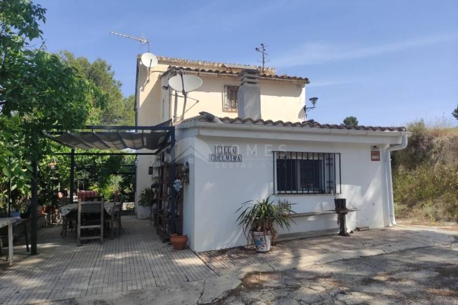 Venta - Casa de Campo - Benillup