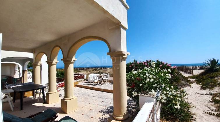 Villa - Te koop - Denia - Denia