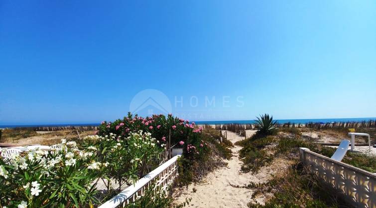 Villa - Te koop - Denia - Denia