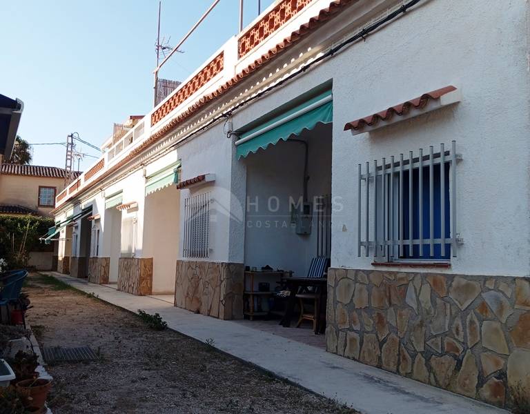 Te koop - Rijtjeshuis - Denia