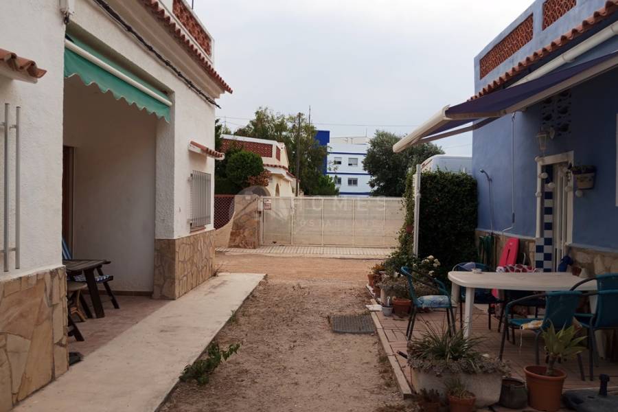 Te koop - Rijtjeshuis - Denia
