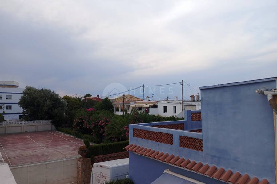 Te koop - Rijtjeshuis - Denia