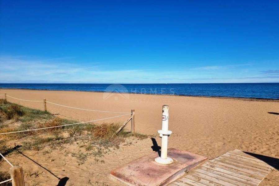 Te koop - Rijtjeshuis - Denia