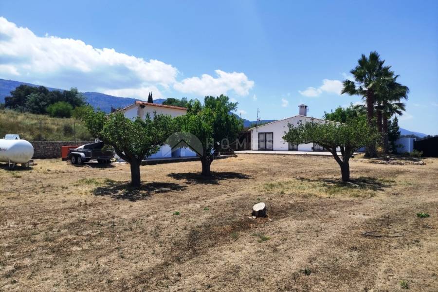 For sale - Country House - Agres