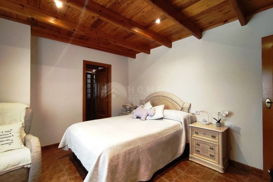 Te koop - Villa - Alcoy