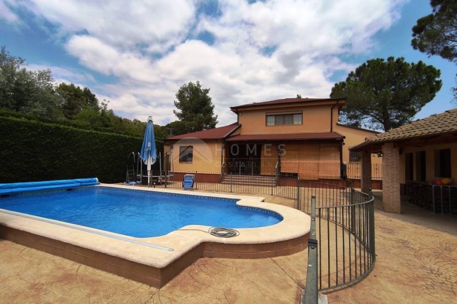 Te koop - Villa - Alcoy