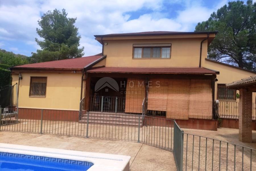 Te koop - Villa - Alcoy