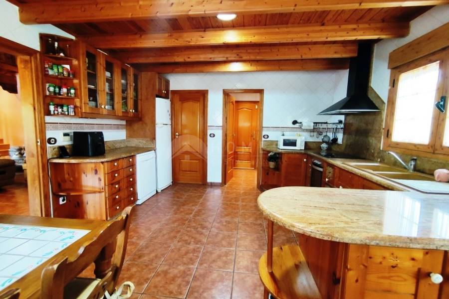 Te koop - Villa - Alcoy