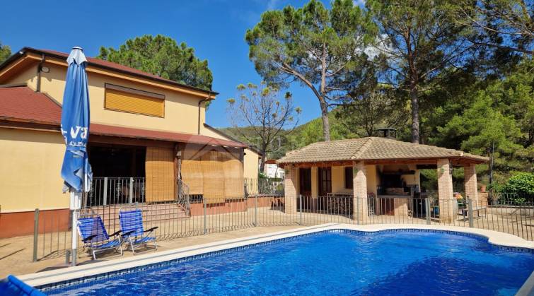 Villa - For sale - Alcoy - Alcoy