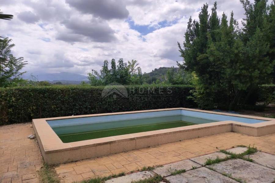 Te koop - Finca - Cocentaina