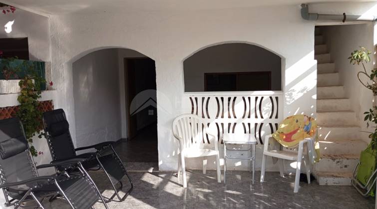 Halfvrijstaande Woning - Te koop - Oliva - Oliva