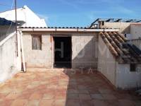 Te koop - Halfvrijstaande Woning - Oliva