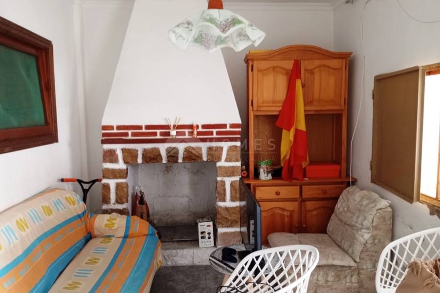 Te koop - Halfvrijstaande Woning - Oliva