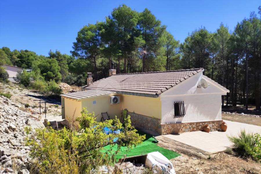 Te koop - Landhuis - Alcoy