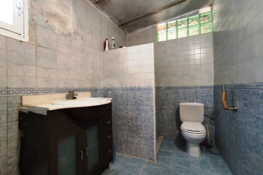 Te koop - Landhuis - Albaida