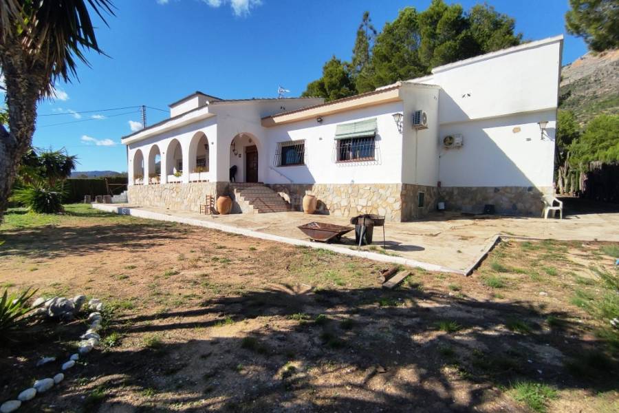 Te koop - Villa - Alcocer de Planes