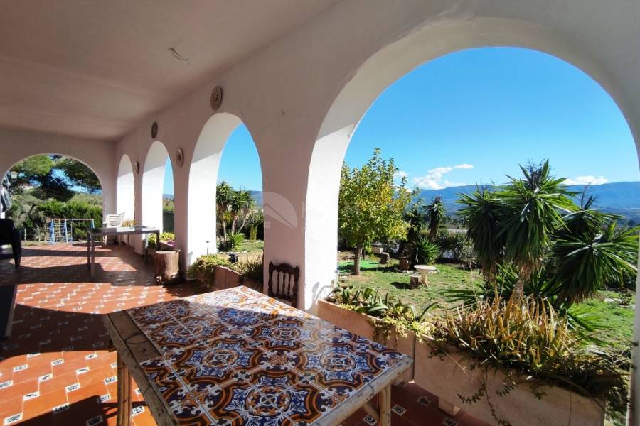 Te koop - Villa - Alcocer de Planes