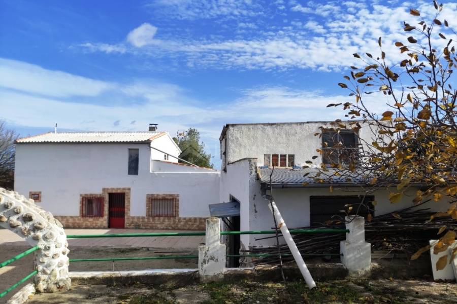 Venta - Casa de Campo - Ontinyent
