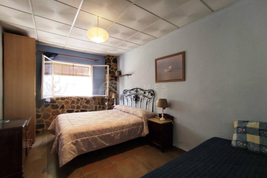 Te koop - Landhuis - Benilloba