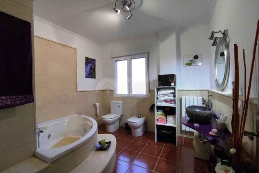 Venta - Chalet - Gorga