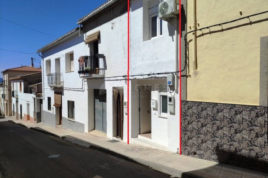 Te koop - Stadhuis - Beniarres