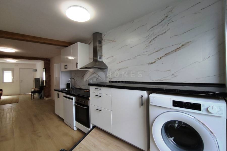 Te koop - Stadhuis - Beniarres