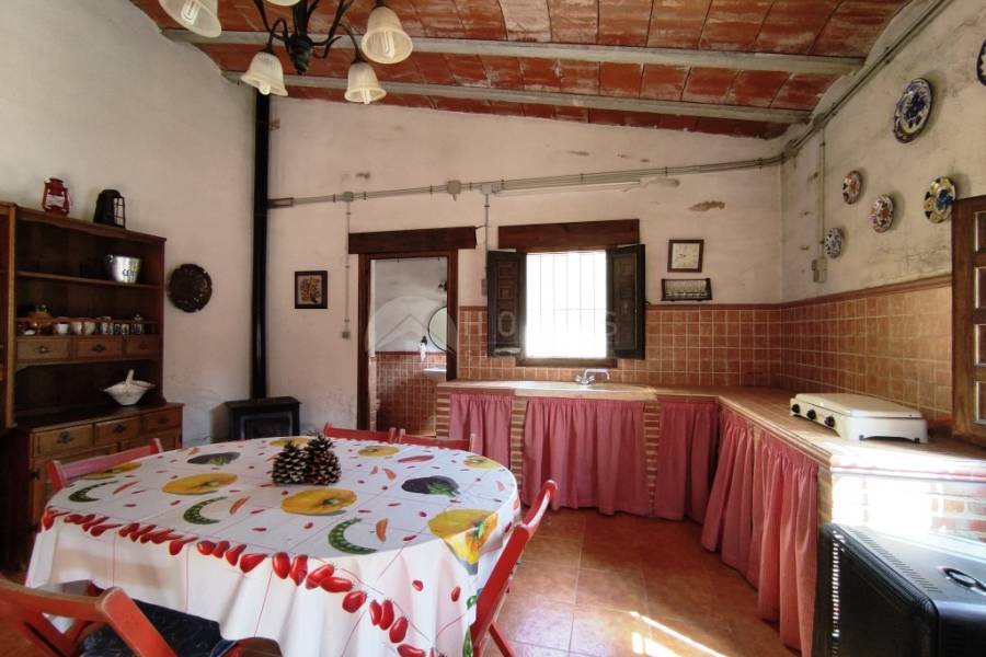 Te koop - Landhuis - Bocairent