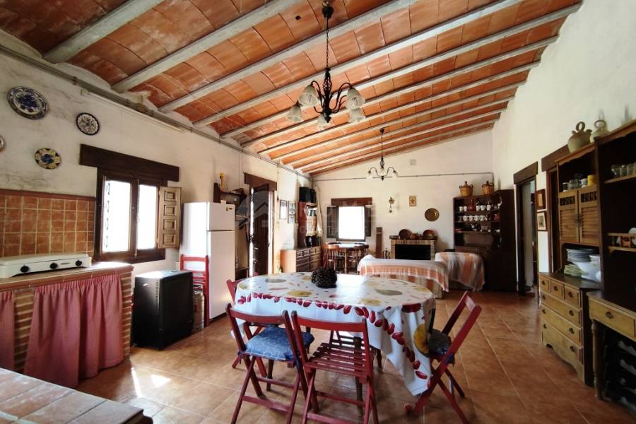 Te koop - Landhuis - Bocairent
