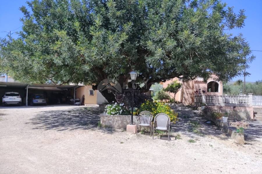 Te koop - Landhuis - Ontinyent