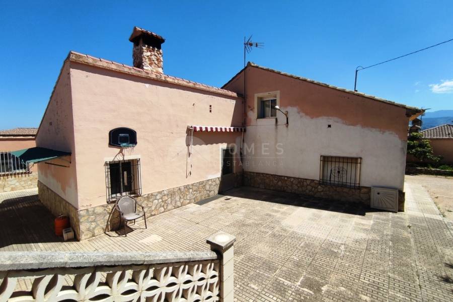 Te koop - Landhuis - Ontinyent