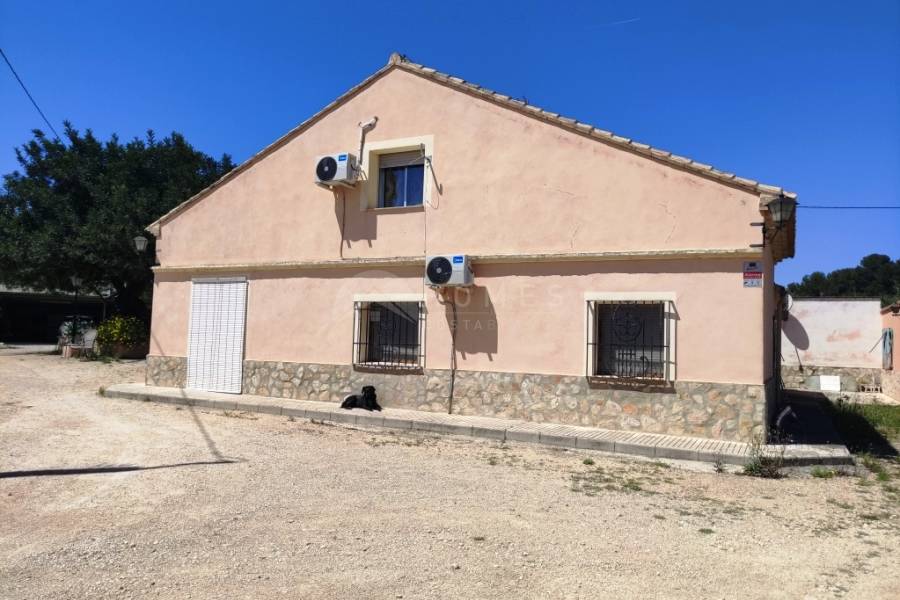Te koop - Landhuis - Ontinyent