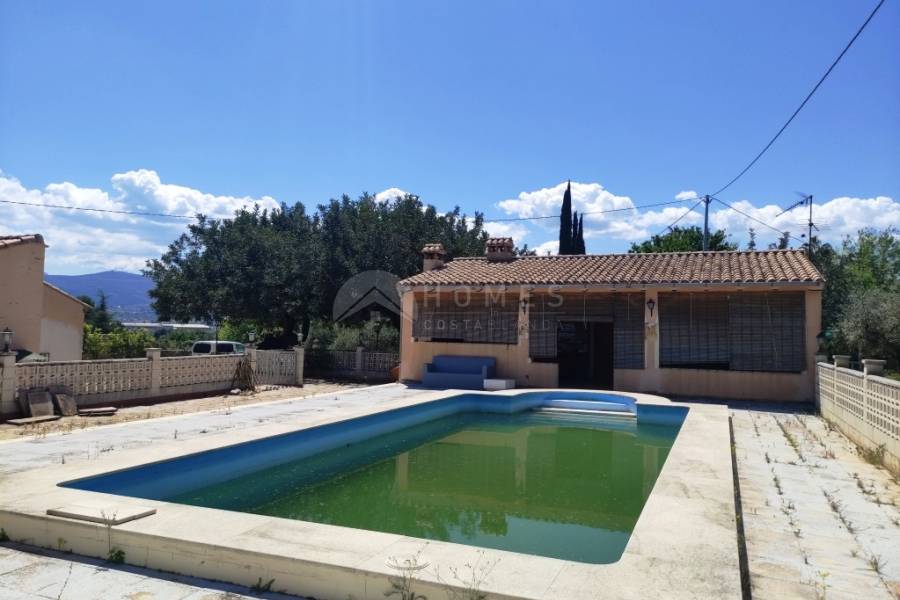 Te koop - Landhuis - Ontinyent