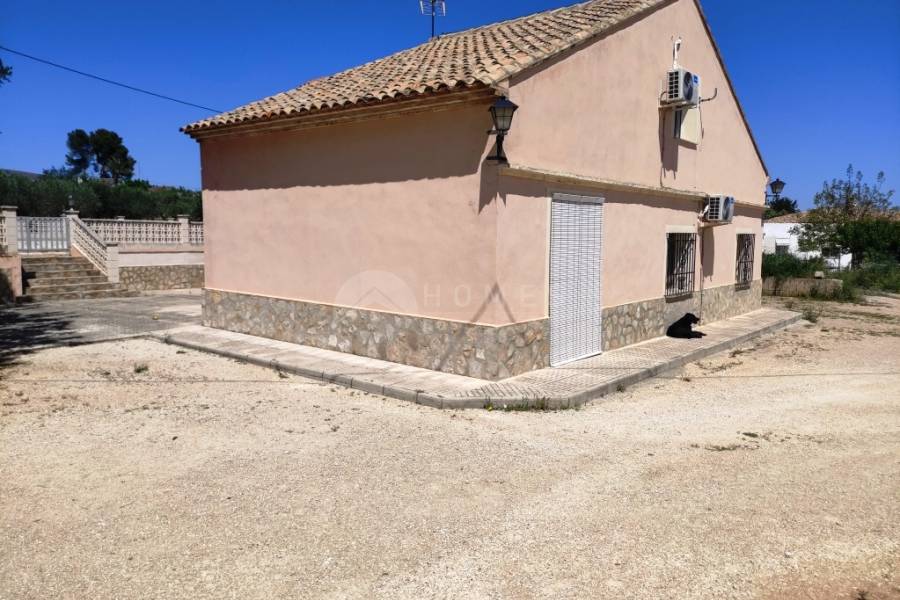 Te koop - Landhuis - Ontinyent