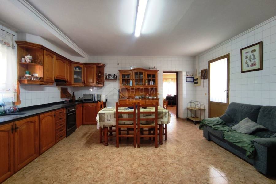 Te koop - Landhuis - Ontinyent