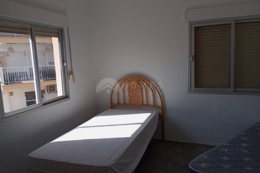 Venta - Chalet Pareado - Denia