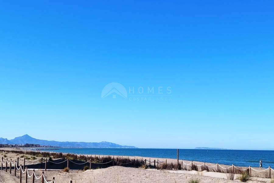 Venta - Chalet Pareado - Denia
